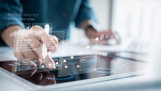 Comment une caméra IP se compare aux systèmes de surveillance traditionnels ?